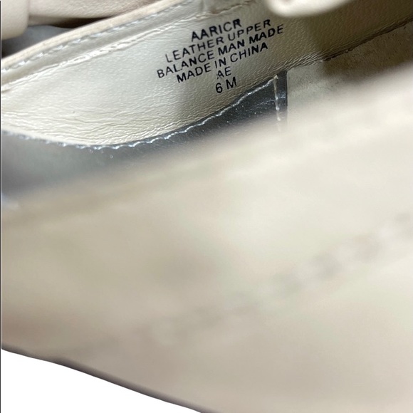 Nine West Cream Leather Mule-Knotted Bow - Picture 5 of 8